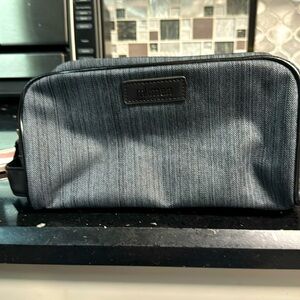 Mary Kay men's toiletry bag